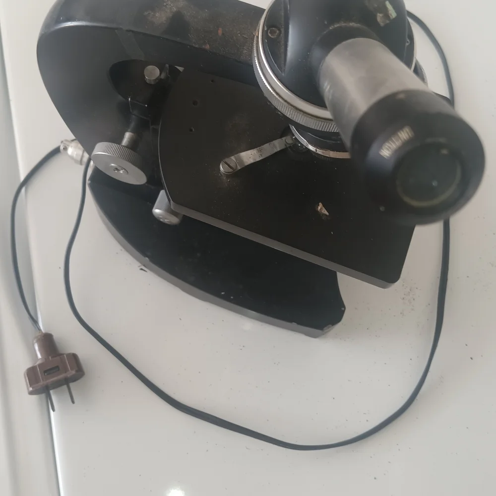 Black Microscope - Picture 1 of 4